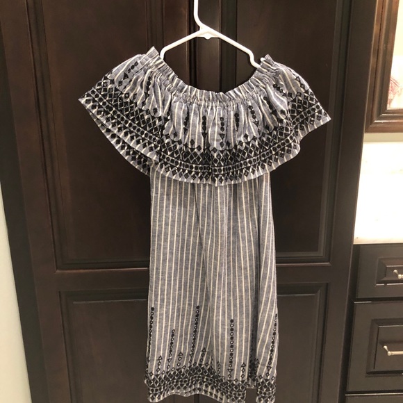 Parker Jeanette Off Shoulder Linen Striped Dress - Picture 3 of 8